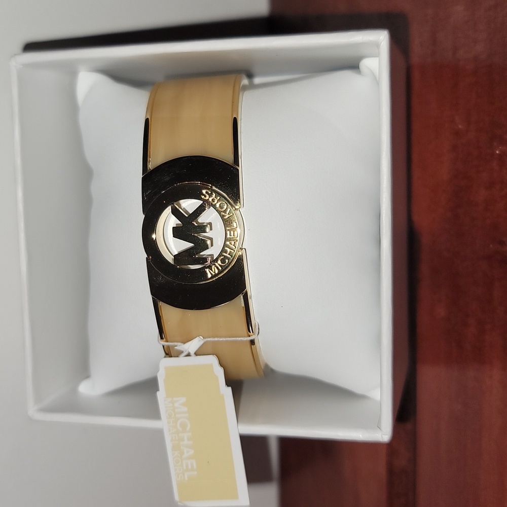 Michael Kors bracelet